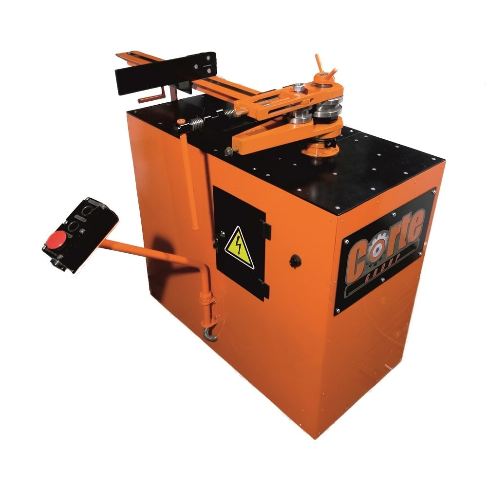 TITAN 40